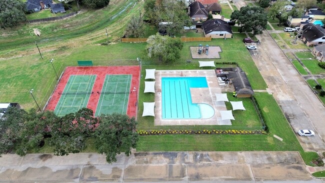 property at 3102 Cherry Creek Dr