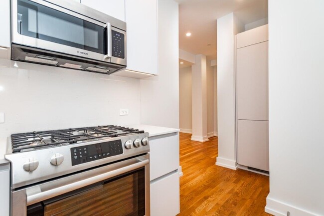 20 Forest St, Unit 2 in Cambridge, MA - Building Photo - Building Photo