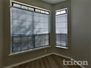 10223 Canton Fld Dr in San Antonio, TX - Building Photo - Building Photo