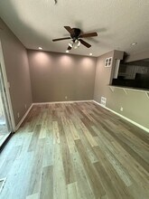 7236 Bainbridge Rd in Wichita, KS - Building Photo - Building Photo