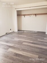 6912 N 43RD St in Milwaukee, WI - Building Photo - Building Photo