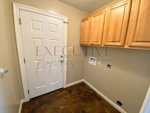 3804 Olive St in Lake Charles, LA - Building Photo - Building Photo