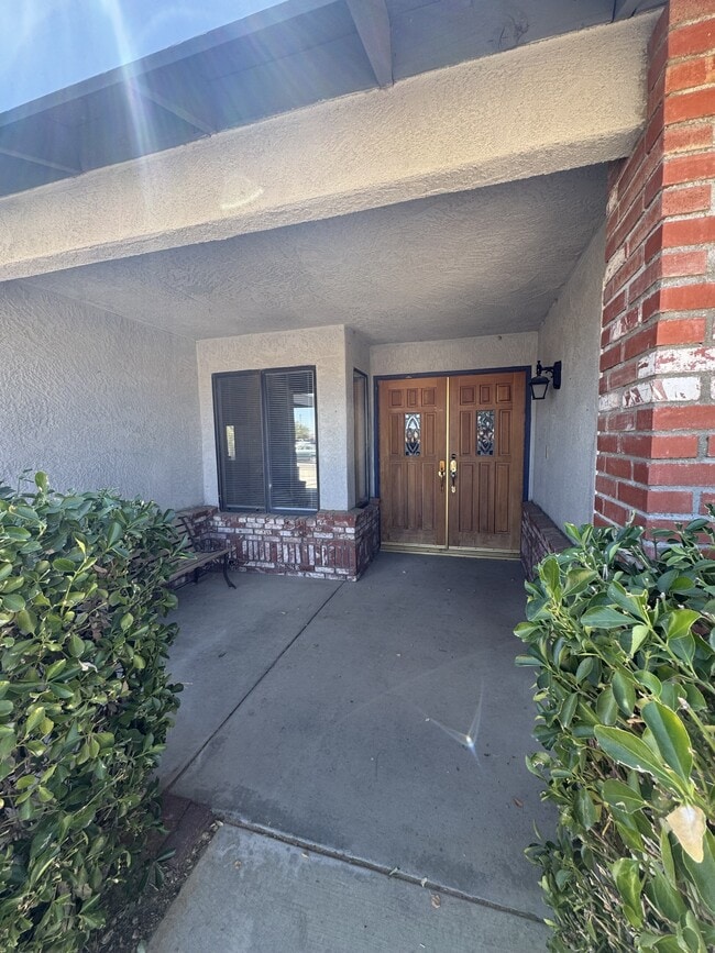 9224 Greenwood Ave in California City, CA - Building Photo - Building Photo