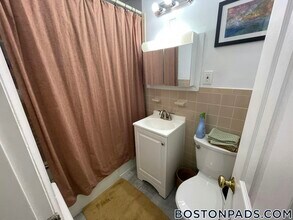 87 Winthrop Shore Dr in Winthrop, MA - Building Photo - Building Photo