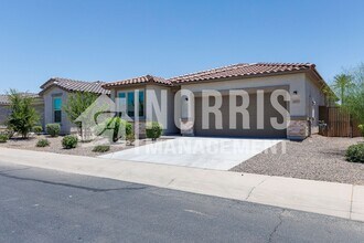 2874 N Blossom Ln in Casa Grande, AZ - Building Photo - Building Photo