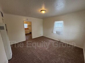 500 N K St in Dinuba, CA - Building Photo - Building Photo