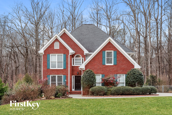 1870 Oak Wind Ln NE in Buford, GA - Building Photo