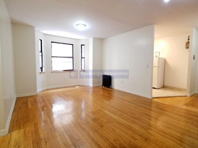 property at 715 W 172nd St