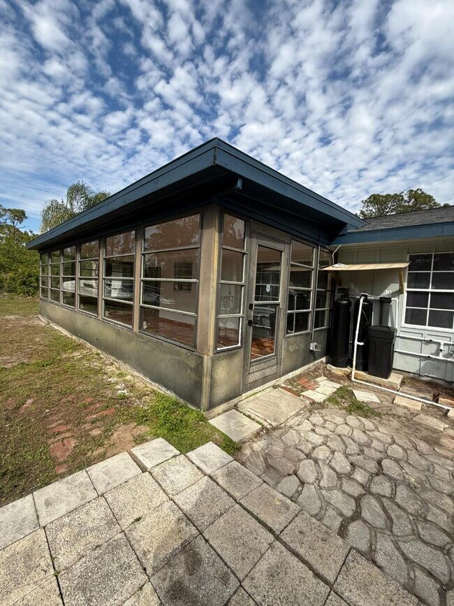 property at 116 Solana St