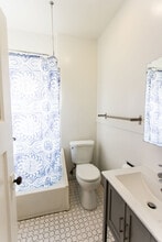 2329 Parker St, Unit parker in Berkeley, CA - Foto de edificio - Building Photo