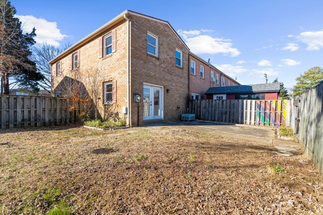 615 Bywater Rd in Annapolis, MD - Building Photo - Building Photo