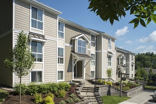 Regency Park Apartments