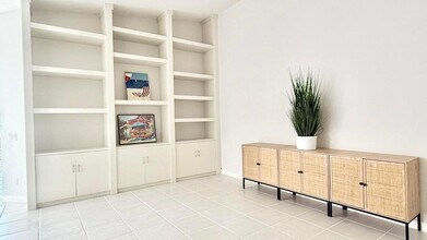 7701 Pine Island Way in West Palm Beach, FL - Building Photo - Building Photo