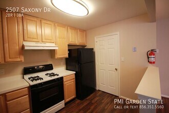 2507 Saxony Dr in Mount Laurel, NJ - Building Photo - Building Photo