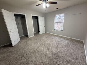 5305 E Trikalla Dr in Columbia, MO - Building Photo - Building Photo