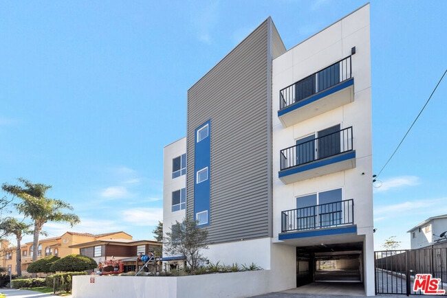 5506 Thornburn St in Los Angeles, CA - Building Photo - Building Photo