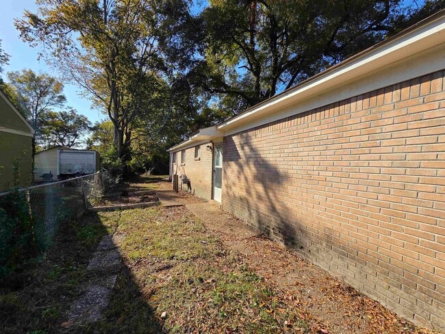 3443 Rosamond Ave in Memphis, TN - Building Photo - Building Photo