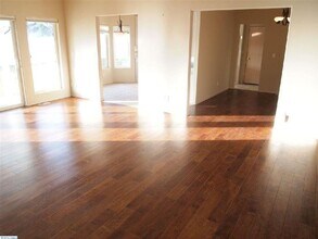 324 W Canyon Lakes Dr in Kennewick, WA - Building Photo - Building Photo