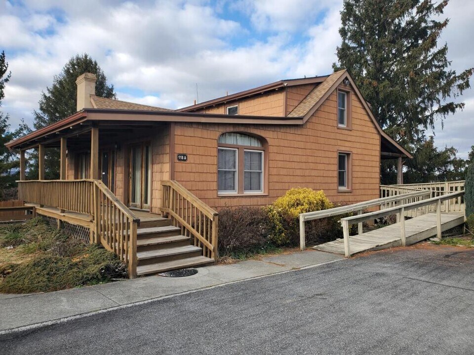 118 Agape Wy in Stephens City, VA - Building Photo