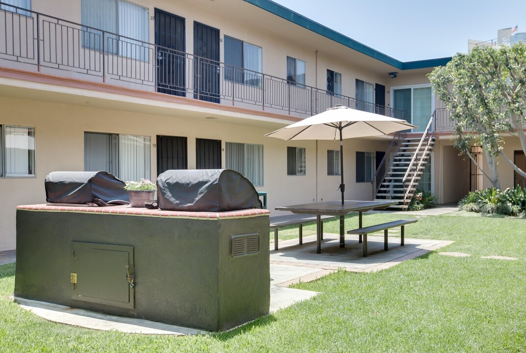 El Dorado Apartments in Gardena, CA - Foto de edificio