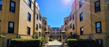 2315 N Rockwell St, Unit 2327-3A in Chicago, IL - Building Photo - Building Photo