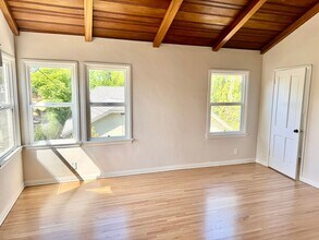 3363 Madera Ave in Los Angeles, CA - Building Photo - Building Photo