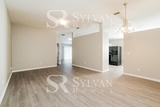 2547 Fox Creek Dr in Jacksonville, FL - Building Photo - Building Photo