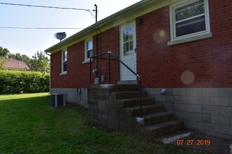 157 Chantilly St in Lexington, KY - Foto de edificio - Building Photo