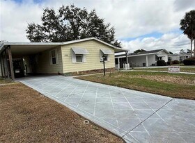 1532 W Schwartz Blvd in Lady Lake, FL - Building Photo