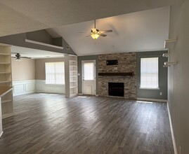 511 Whitby St in Grovetown, GA - Foto de edificio - Building Photo