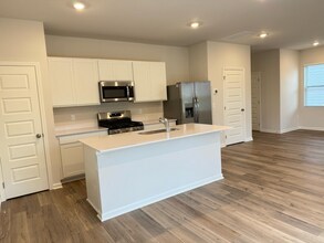 600 Lyness Dr in Smyrna, TN - Building Photo - Building Photo