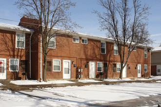 Carpenter Apartments in Louisville, KY - Building Photo - Building Photo