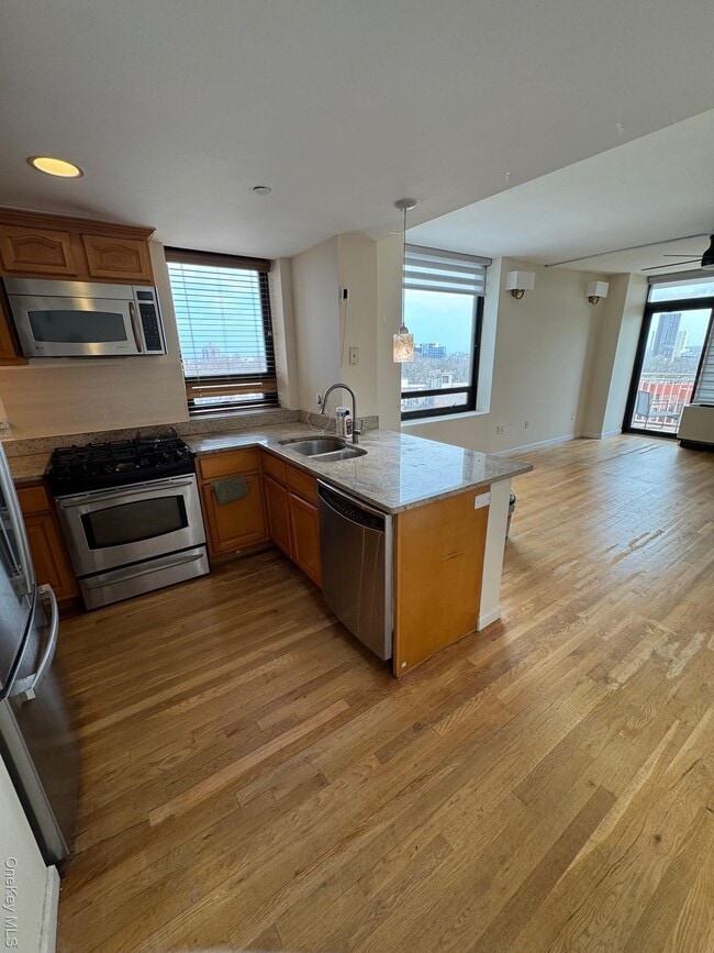 property at 116-24 Grosvenor Ln