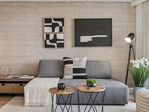 2670 E Sunrise Blvd in Fort Lauderdale, FL - Building Photo - Building Photo