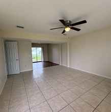 301-329 James St in Panama City, FL - Foto de edificio - Building Photo