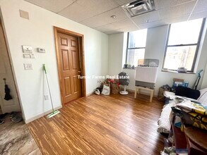 72 Kneeland St, Unit 502 in Boston, MA - Building Photo - Building Photo