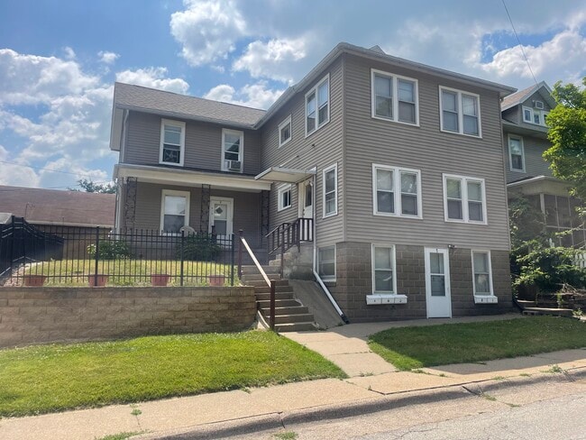 612 Chestnut St, Unit 4