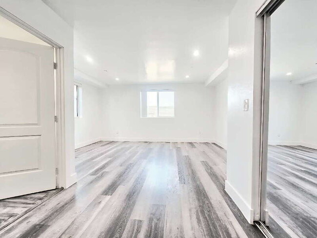 property at 2855 Cincinnati St