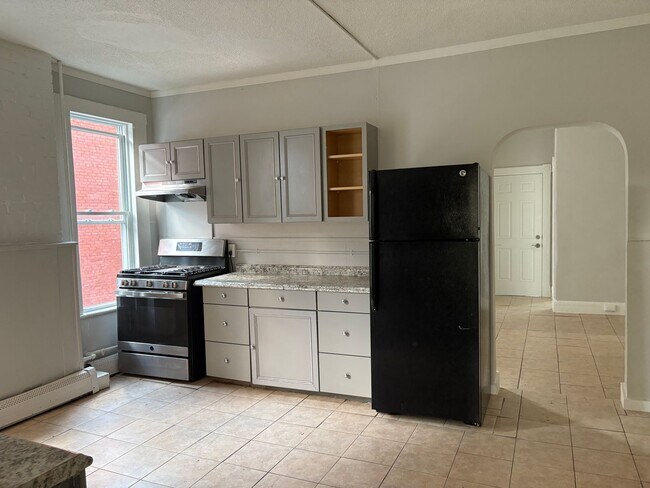 property at 195 Russ St