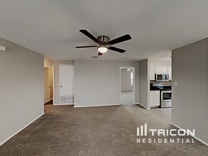 1720 Vineridge Ln in Burleson, TX - Building Photo - Building Photo