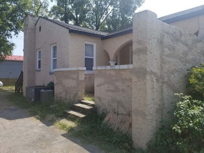 2806 E 5th Ave in Knoxville, TN - Building Photo - Building Photo