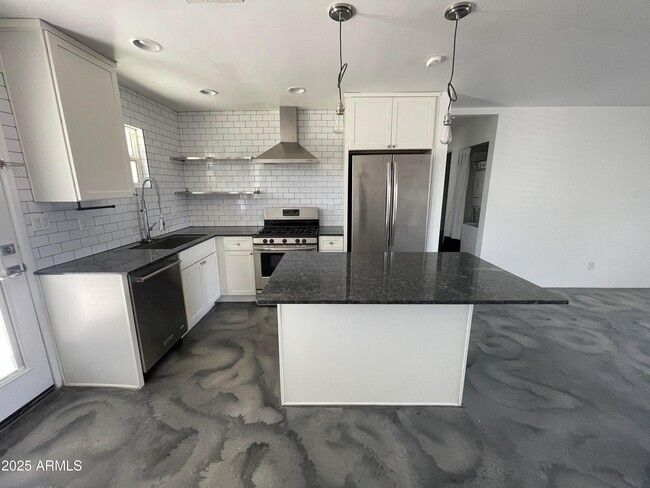3416 N 37th St in Phoenix, AZ - Building Photo - Building Photo