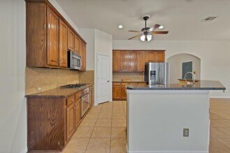 9405 National Pines Dr in McKinney, TX - Building Photo - Building Photo