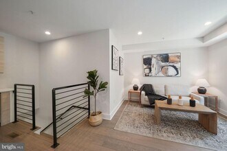 703 Newton Pl NW in Washington, DC - Building Photo - Building Photo