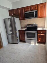 2043 E 72nd Pl, Unit 3 in Chicago, IL - Foto de edificio - Building Photo