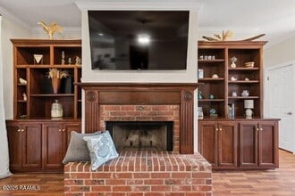 210 Revere Dr in Youngsville, LA - Building Photo - Building Photo