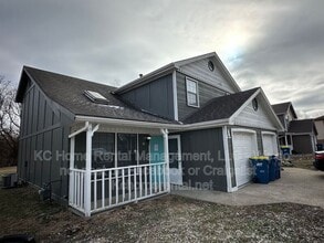 35 Cherry St in Liberty, MO - Building Photo - Building Photo