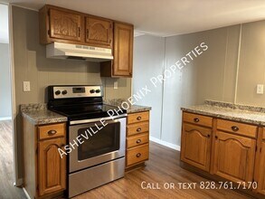 29 Linda Vista Dr in Asheville, NC - Building Photo - Building Photo