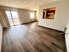 508 Lunar Ln in Carnot-Moon, PA - Building Photo - Building Photo