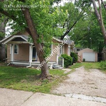 638 SW Kenova Rd in Topeka, KS - Foto de edificio - Building Photo